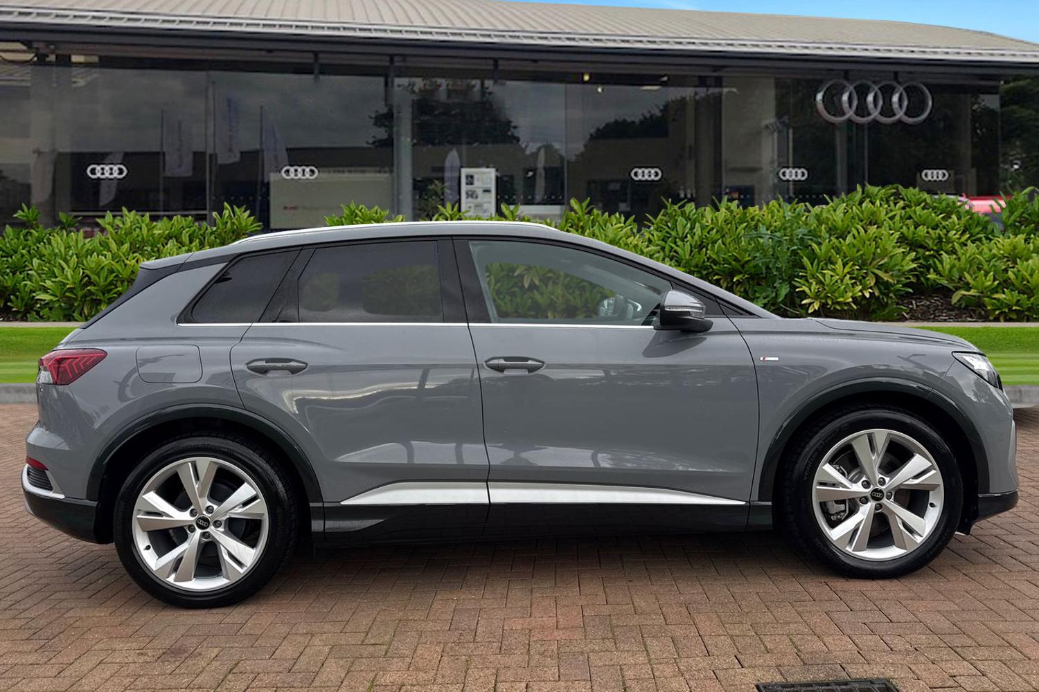 Used Audi Q4 e-tron 2024 for sale - 76654035: Photo 3