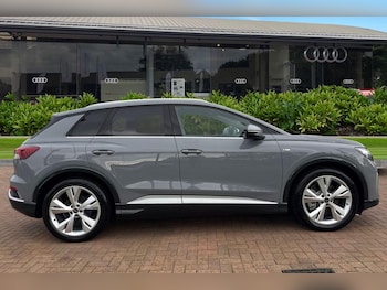 Used Audi Q4 e-tron 2024 for sale - 76654035: Photo