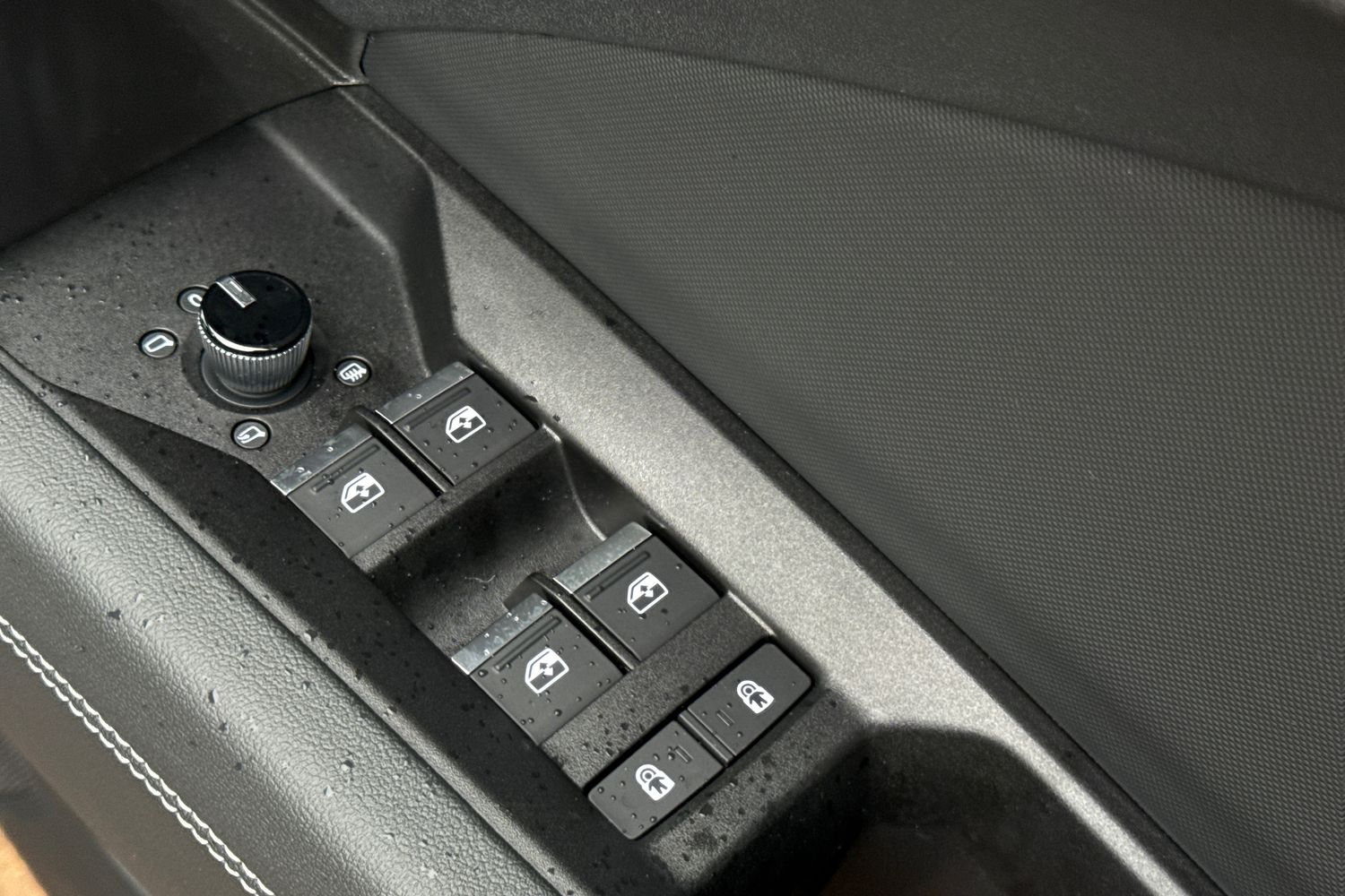 Used Audi Q4 e-tron 2024 for sale - 76654035: Photo 45