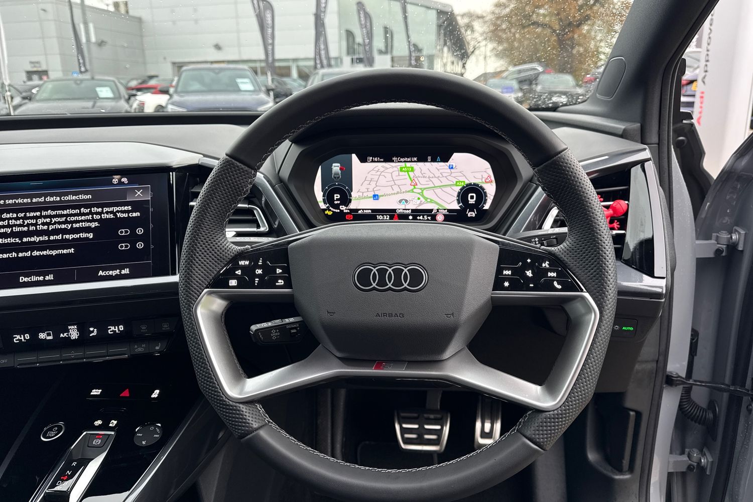 Used Audi Q4 e-tron 2024 for sale - 76654035: Photo 47