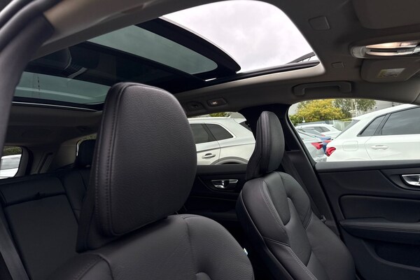 Used Volvo V60 2023 for sale - 76224731: Photo 24