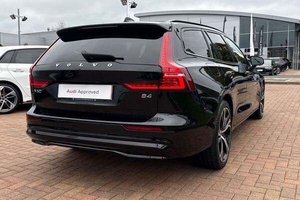 Used Volvo V60 2023 for sale - 76224731: Photo 26