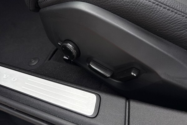 Used Volvo V60 2023 for sale - 76224731: Photo 34