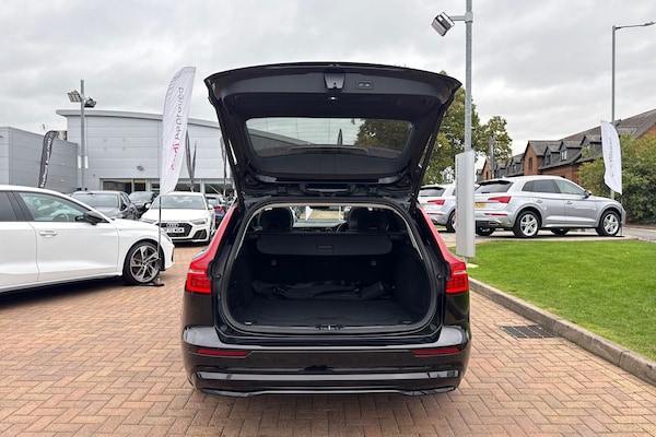 Used Volvo V60 2023 for sale - 76224731: Photo 39