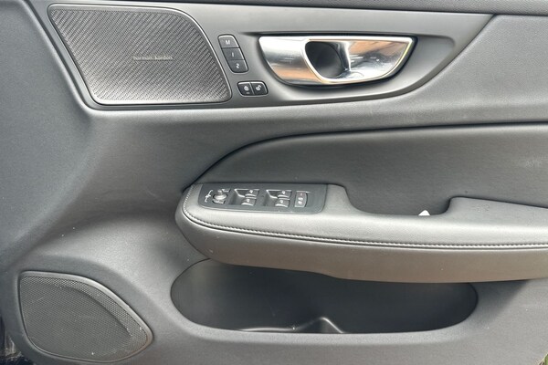 Used Volvo V60 2023 for sale - 76224731: Photo 43