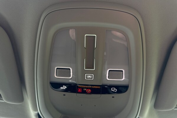 Used Volvo V60 2023 for sale - 76224731: Photo 51