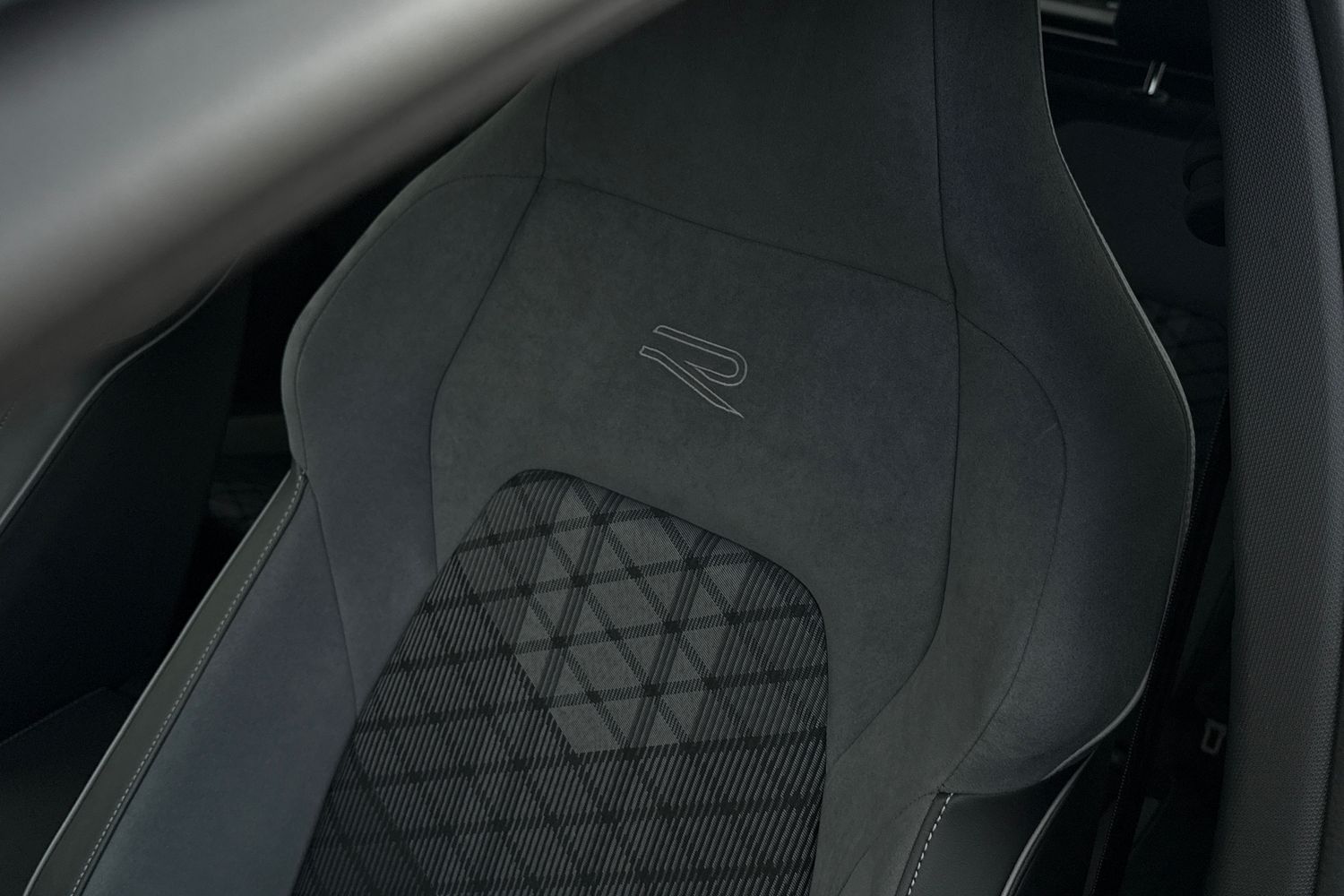 Used Volkswagen Golf 2022 for sale - 77680184: Photo 31