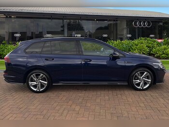 Used Volkswagen Golf 2022 for sale - 77680184: Photo