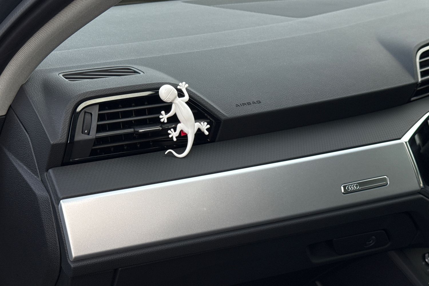 Used Audi Q3 2025 for sale - 76654387: Photo 32