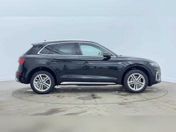 Used Audi Q5 2024 for sale - 77520212: Photo