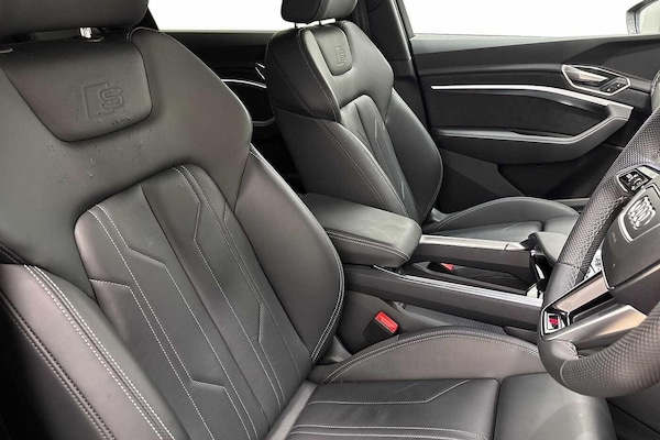 Used Audi Q8 2024 for sale - 76232568: Photo 10