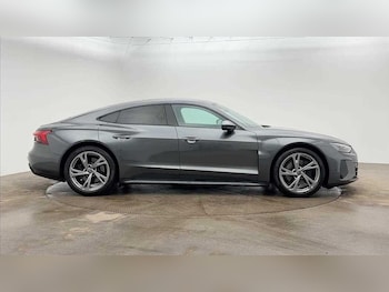 Used Audi e-tron GT 2022 for sale - 77680165: Photo