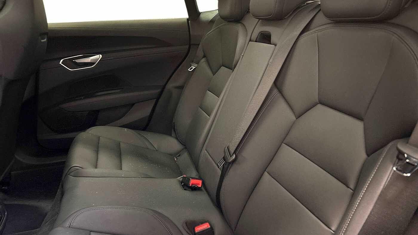 Used Audi e-tron GT 2022 for sale - 77680165: Photo 7