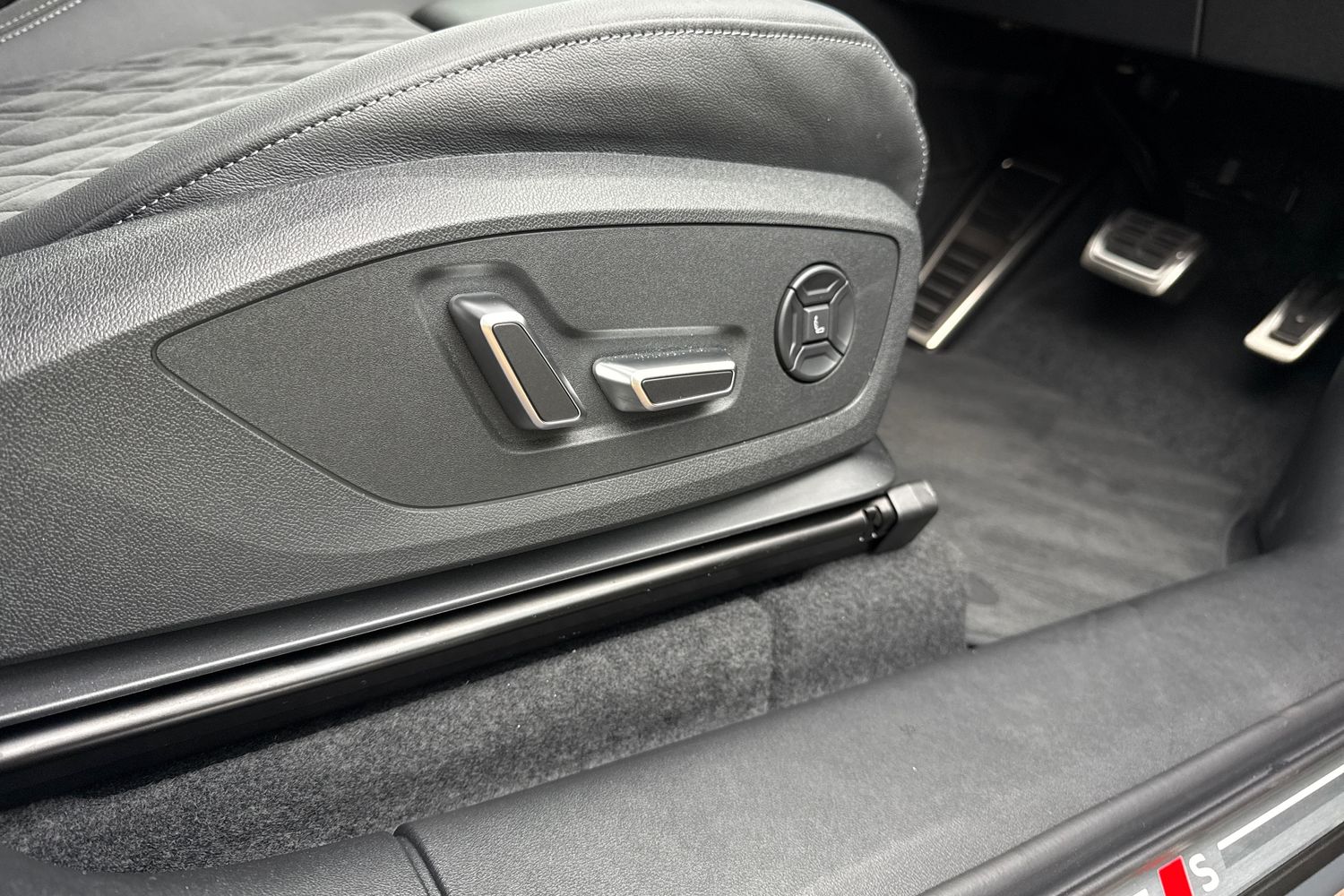 Used Audi Q6 e-tron 2026 for sale - 77382442: Photo 47