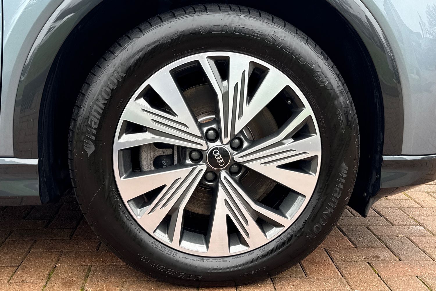 Used Audi Q4 e-tron 2024 for sale - 77443926: Photo 11