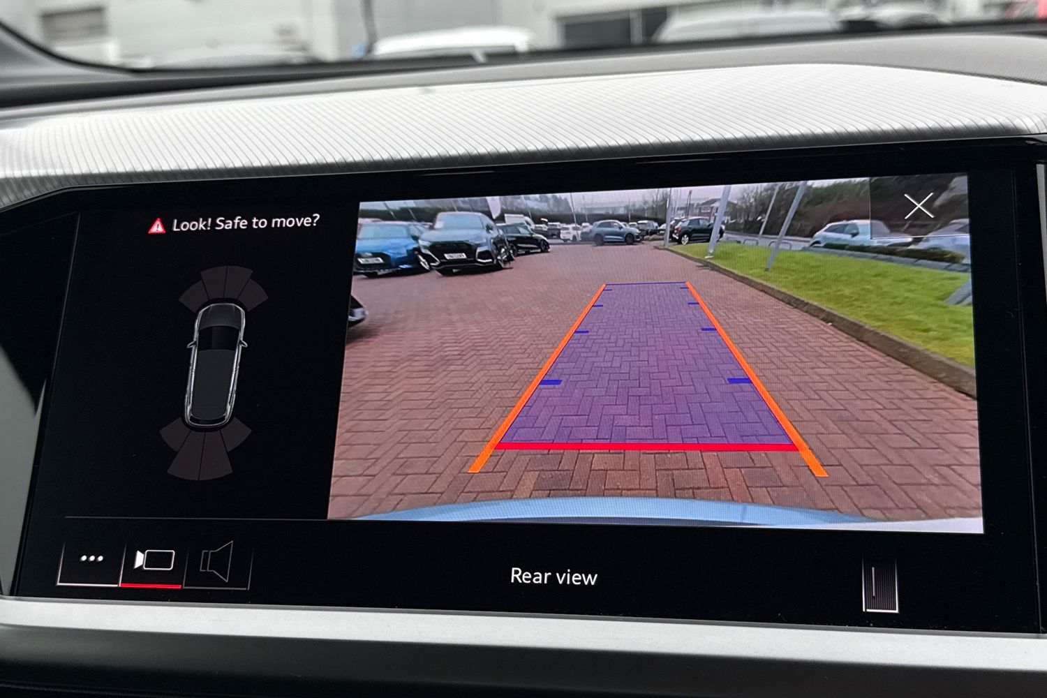 Used Audi Q4 e-tron 2024 for sale - 77443926: Photo 57