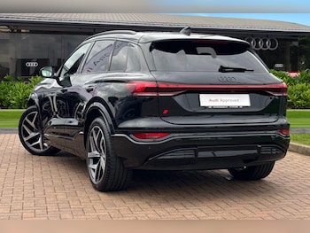 Used Audi Q6 e-tron 2024 for sale - 78252097: Photo