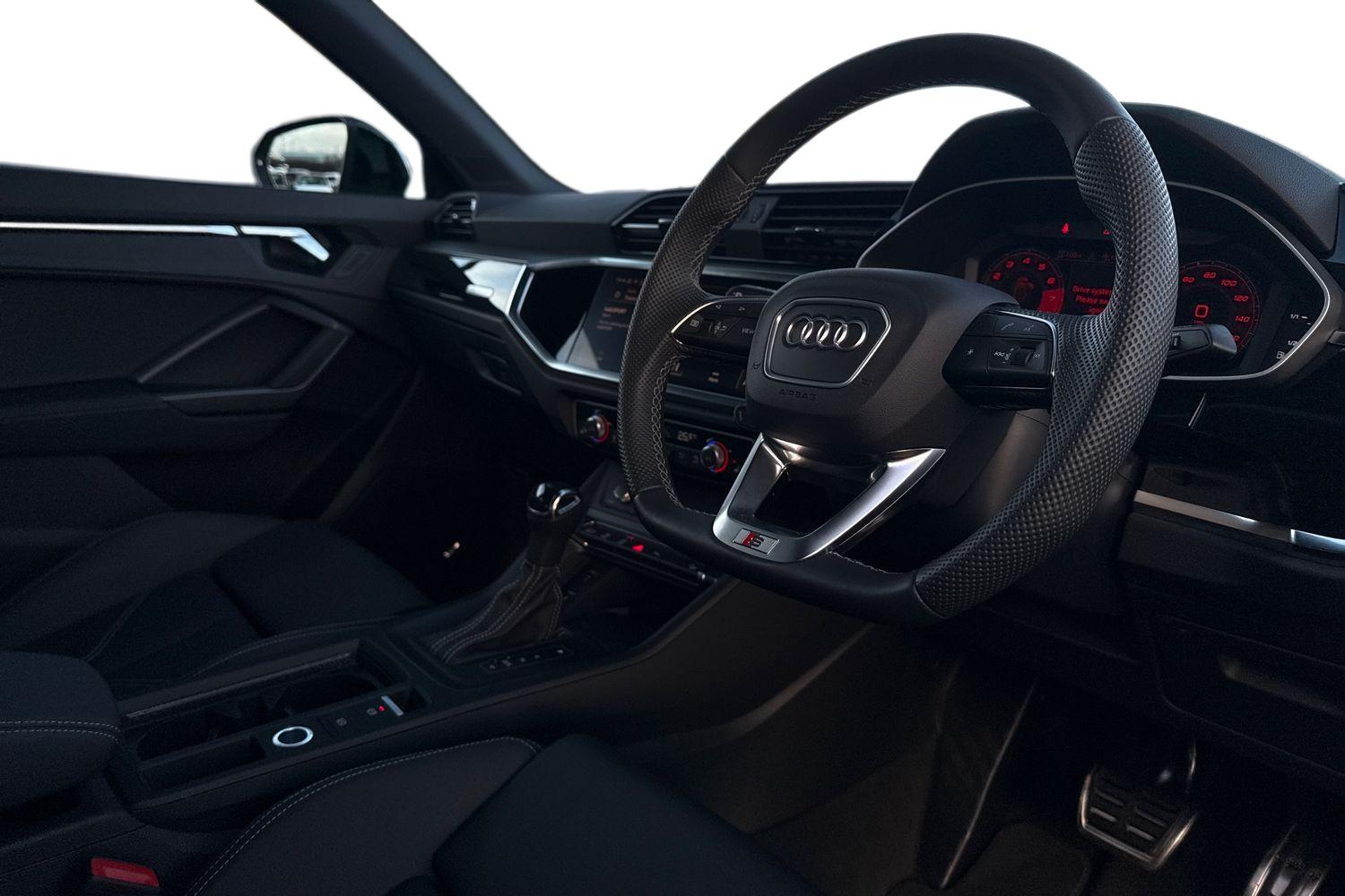 Used Audi Q3 2025 for sale - 76902618: Photo 13