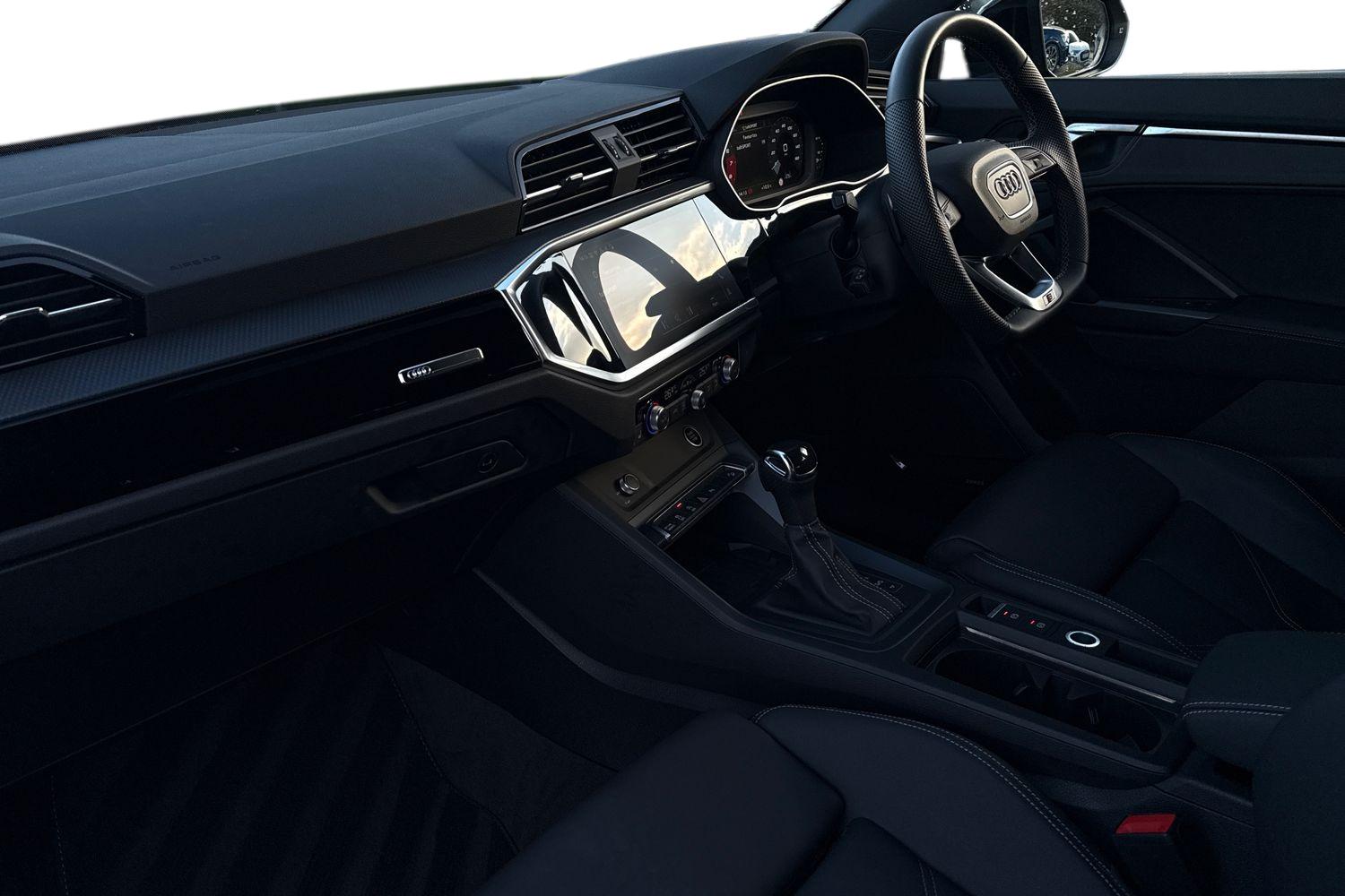 Used Audi Q3 2025 for sale - 76902618: Photo 14