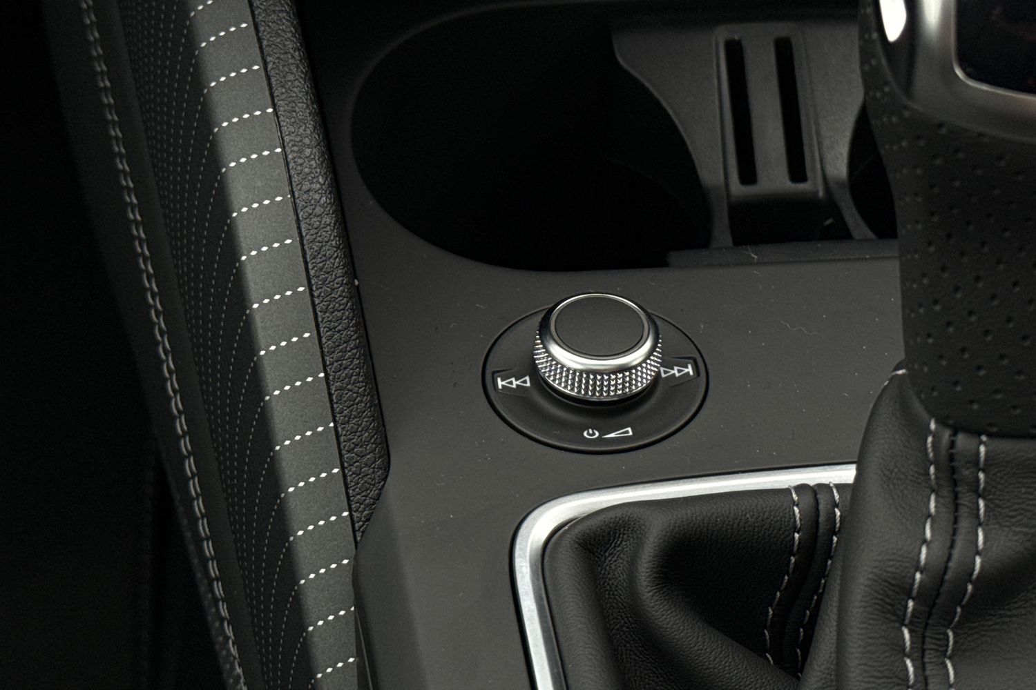 Used Audi SQ2 2025 for sale - 76438870: Photo 40