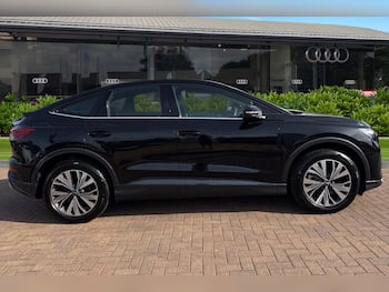 Used Audi Q4 e-tron 2025 for sale - 79458742: Photo