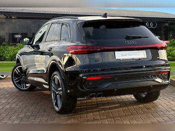 Used Audi Q5 2025 for sale - 77382253: Photo