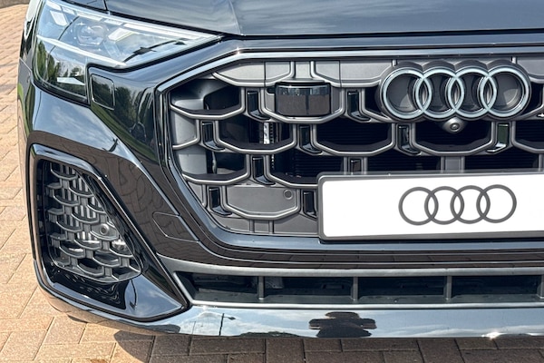 Used Audi SQ8 2025 for sale - 75785761: Photo 28