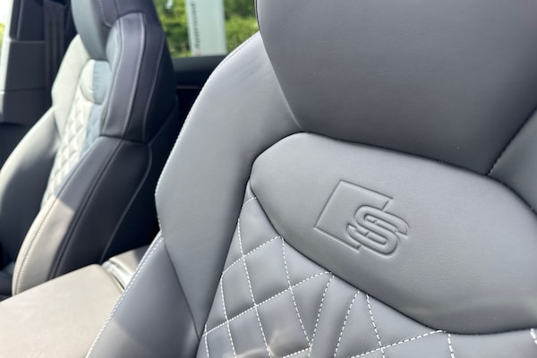 Used Audi SQ8 2025 for sale - 75785761: Photo 32