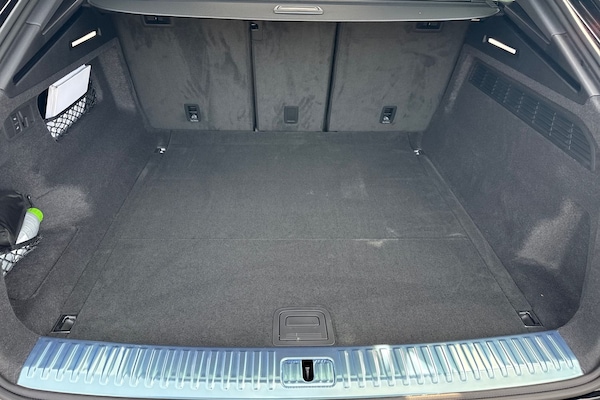 Used Audi SQ8 2025 for sale - 75785761: Photo 6