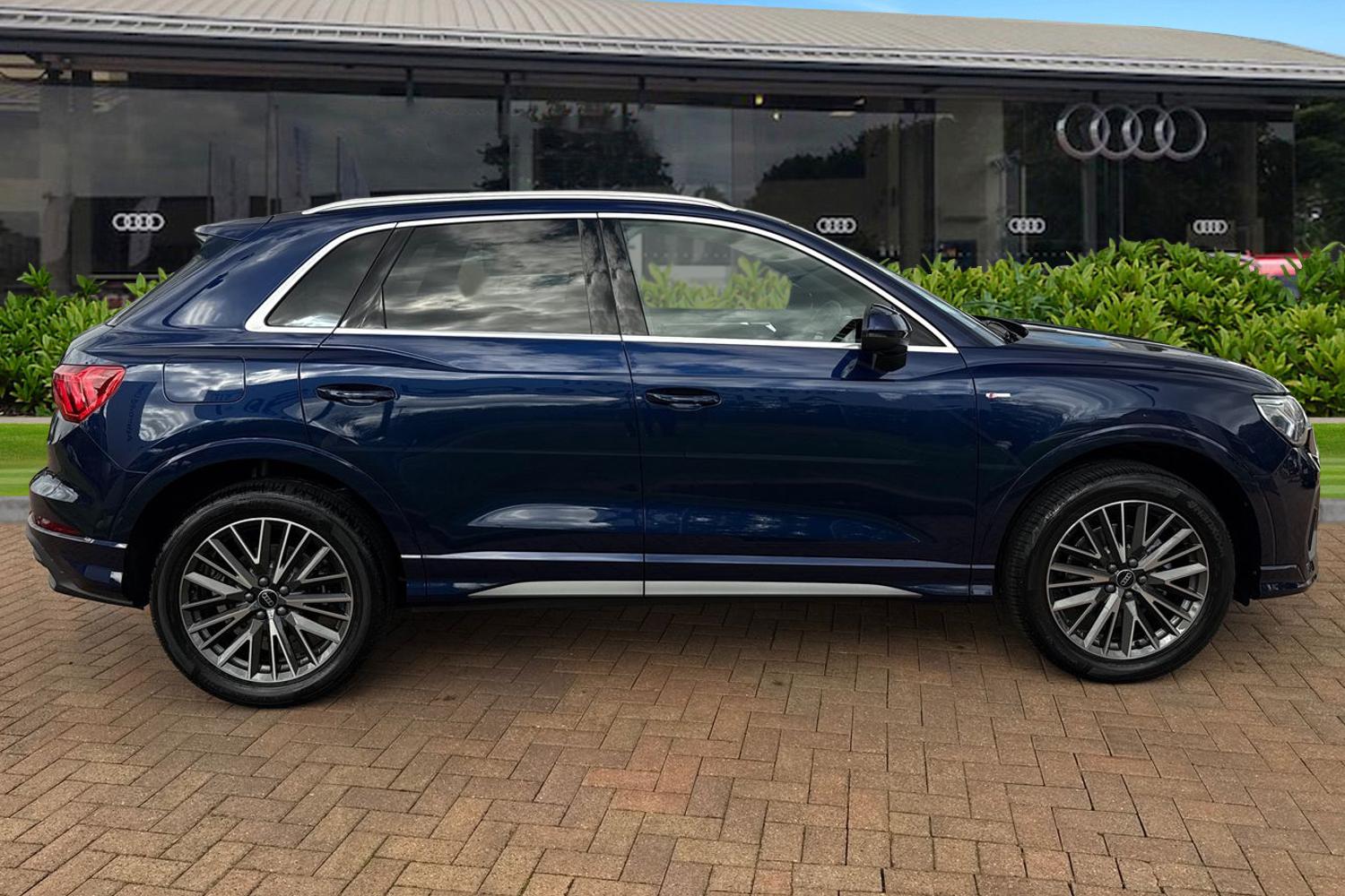 Used Audi Q3 2025 for sale - 76148847: Photo 3