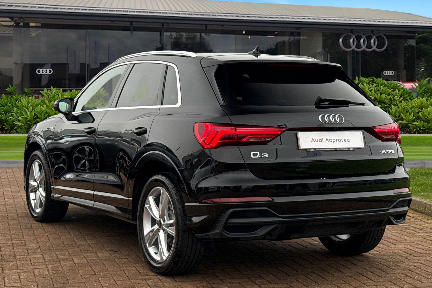 Used Audi Q3 2024 for sale - 77779645: Photo 2