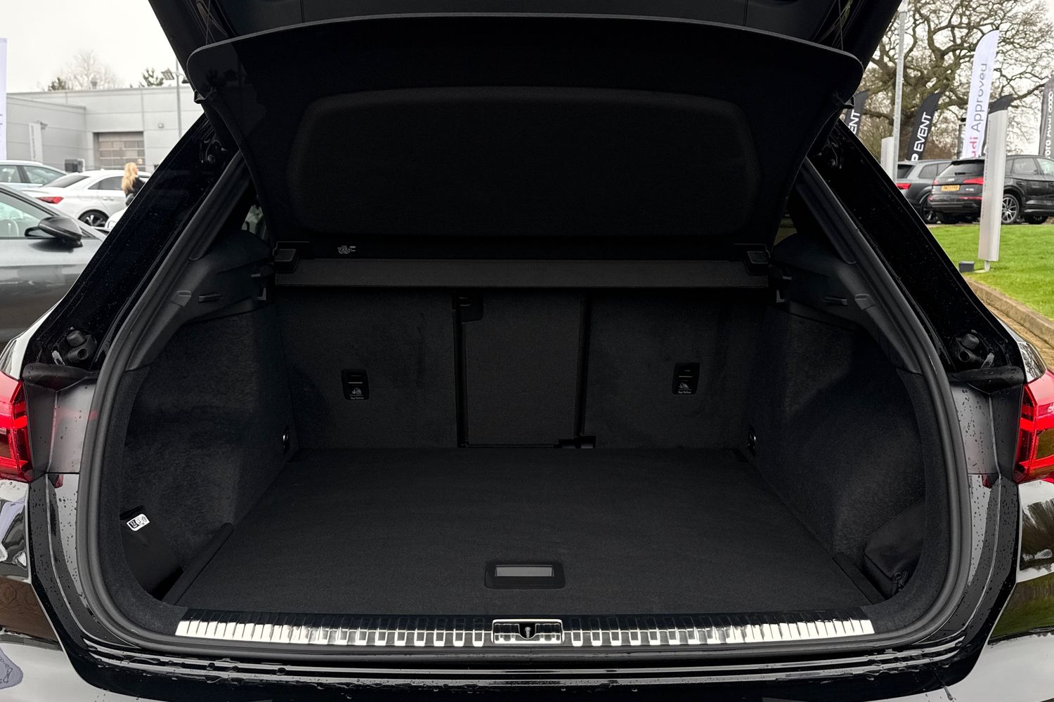 Used Audi Q3 2024 for sale - 77779645: Photo 6