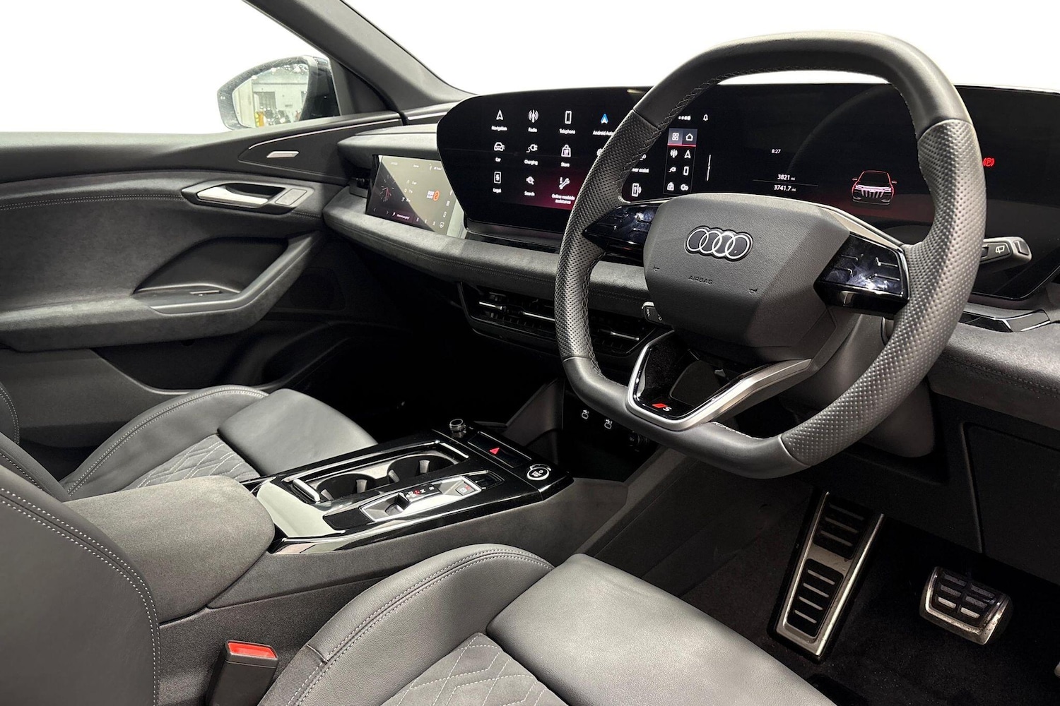 Used Audi Q6 e-tron 2024 for sale - 76654018: Photo 19