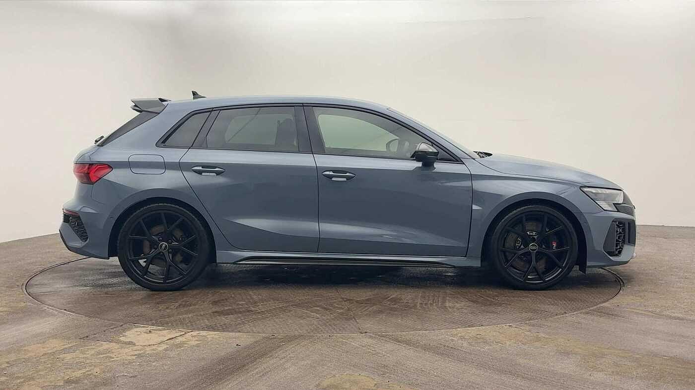 Used Audi RS3 2024 for sale - 77138976: Photo 4