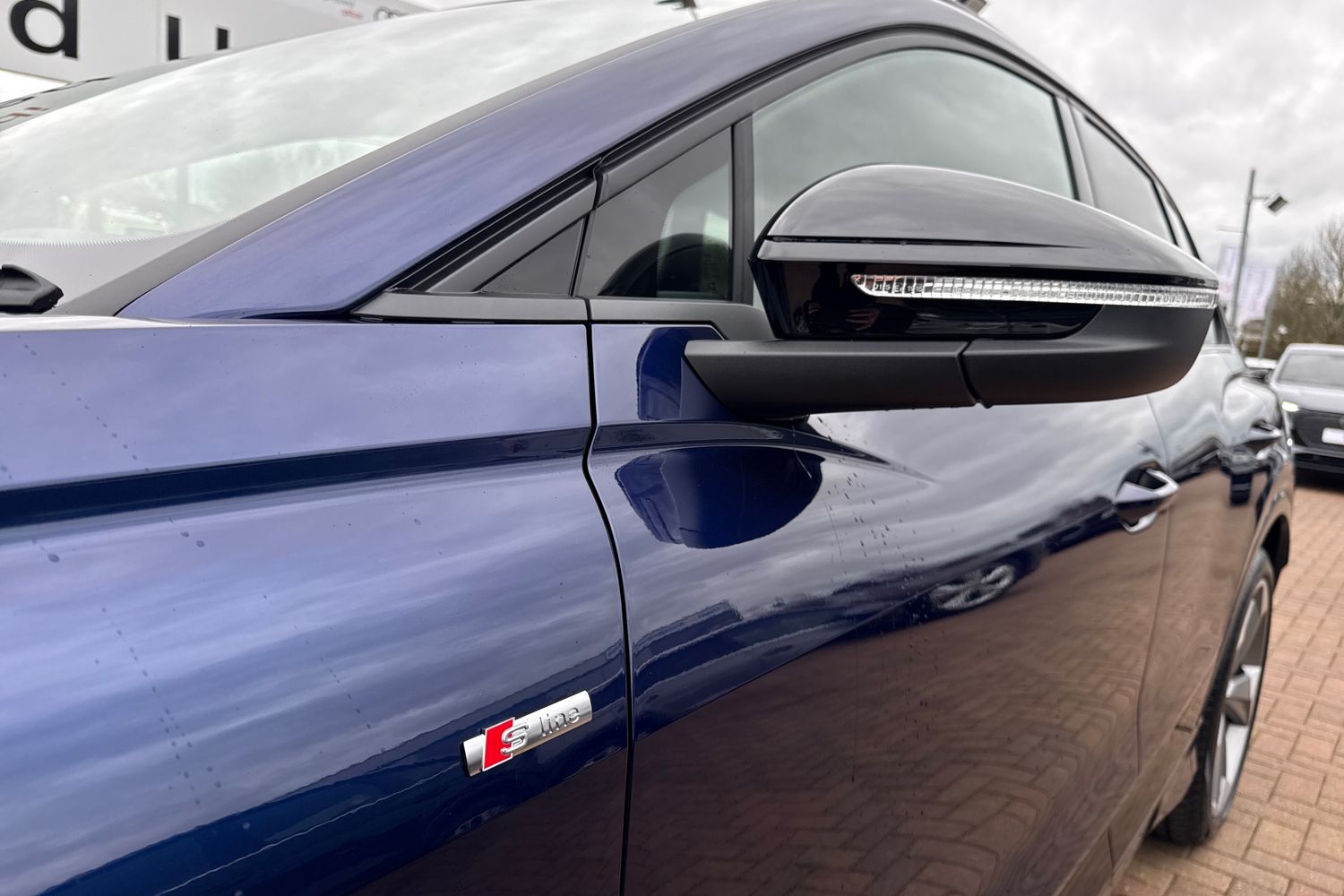 Used Audi Q4 e-tron 2026 for sale - 78065189: Photo 30