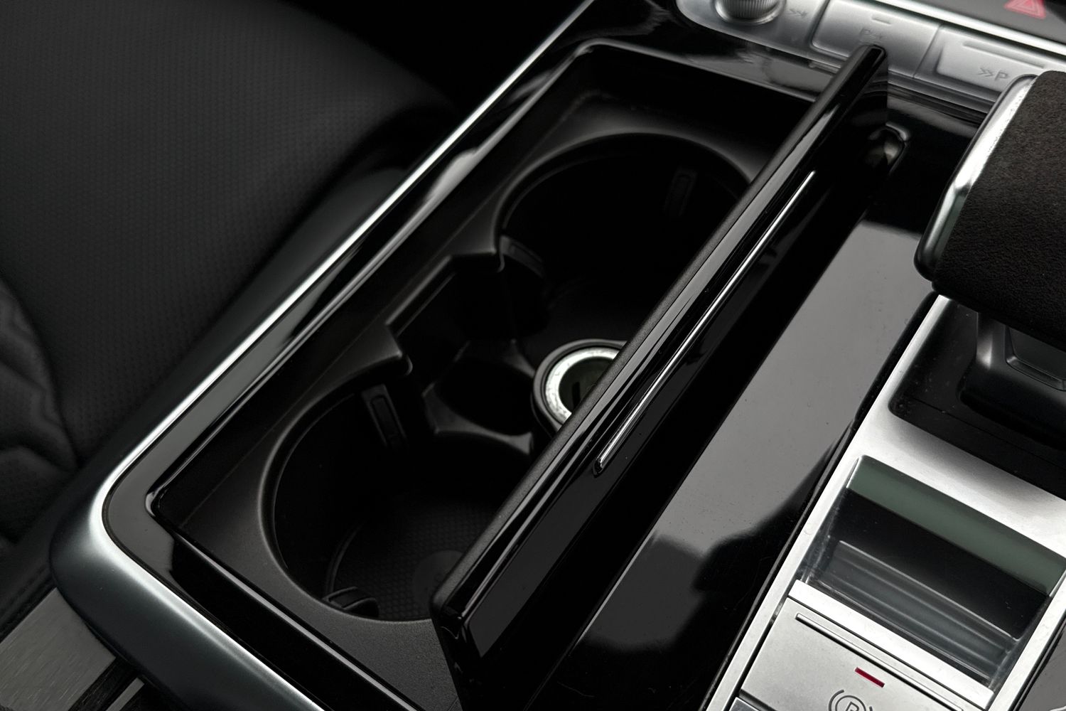 Used Audi RS Q8 2023 for sale - 77348278: Photo 46