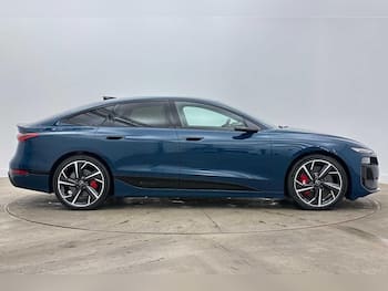 Used Audi S6 e-tron Avant 2025 for sale - 79747760: Photo
