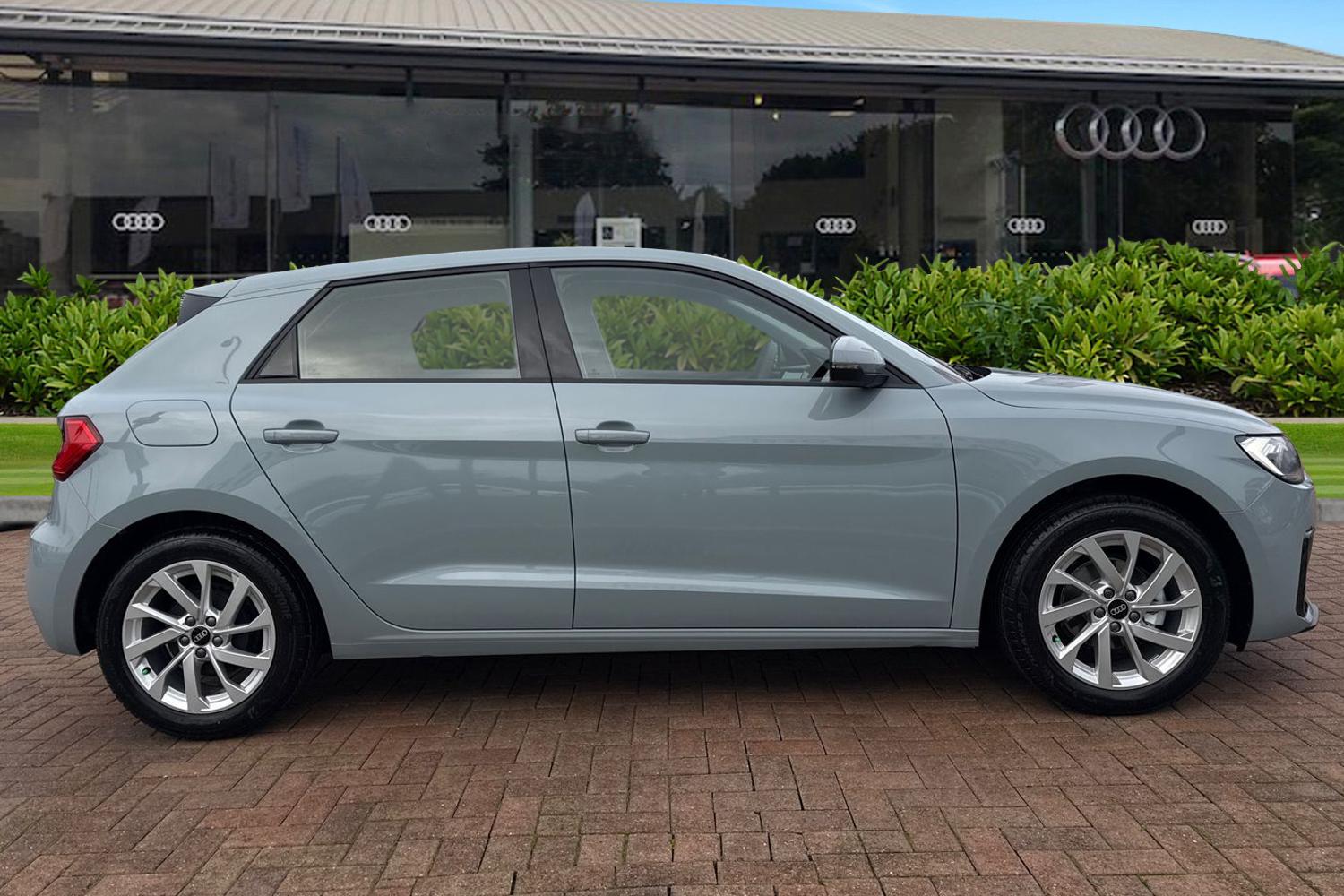 Used Audi A1 2025 for sale - 76654392: Photo 3