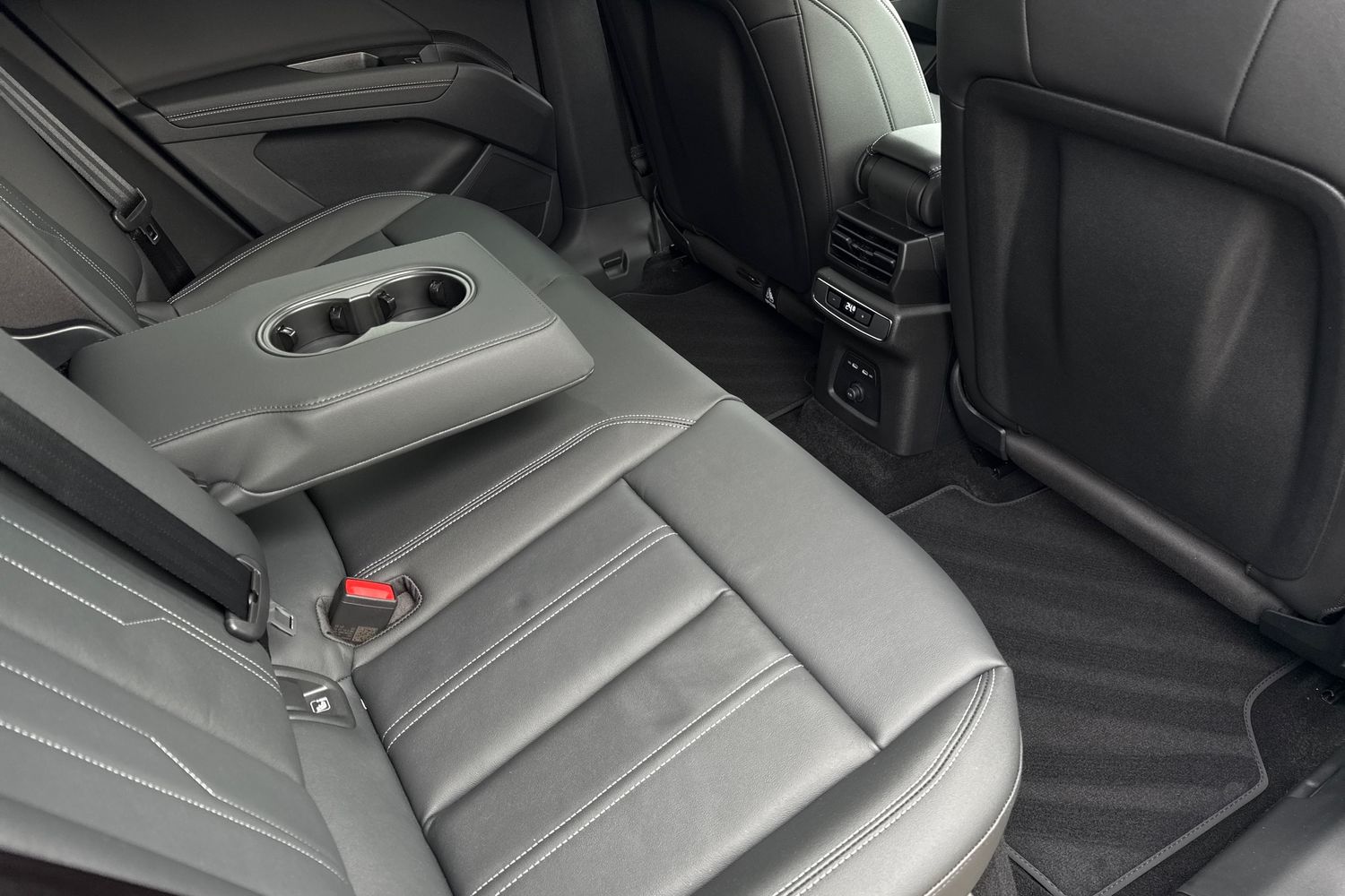 Used Audi Q4 e-tron 2026 for sale - 77608385: Photo 41