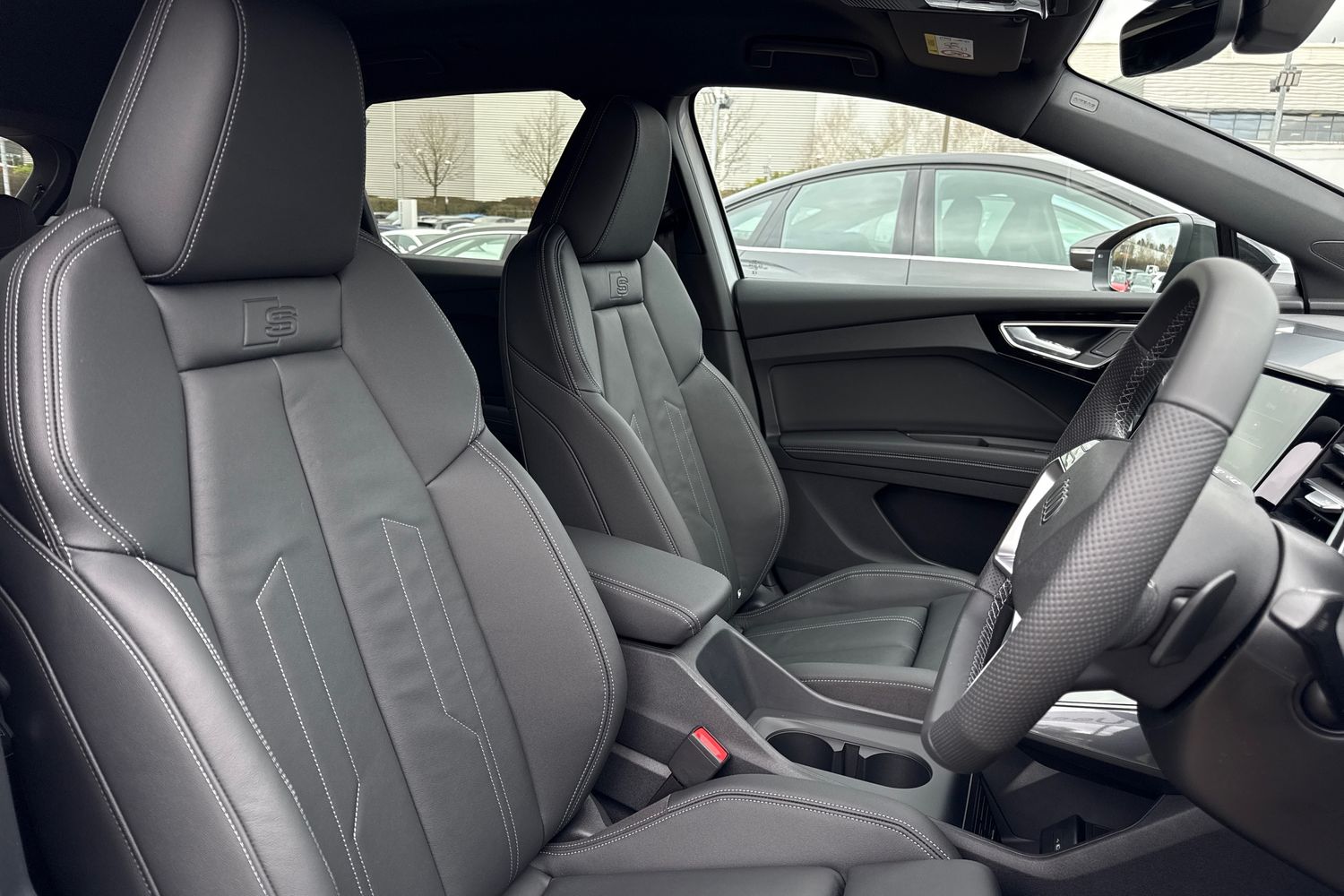 Used Audi Q4 e-tron 2026 for sale - 77608385: Photo 44