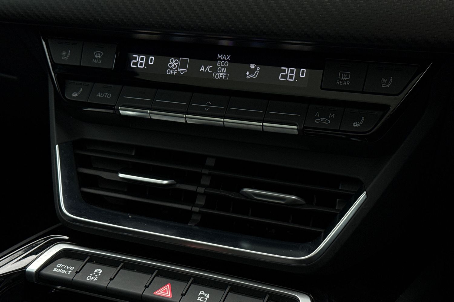 Used Audi Other 2024 for sale - 77773960: Photo 22