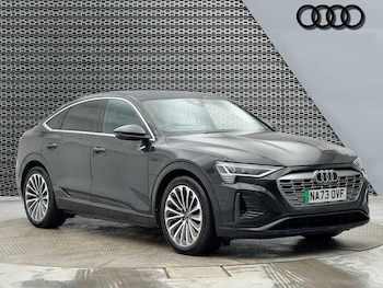 Used Audi Q8 2023 for sale - 77733603: Photo