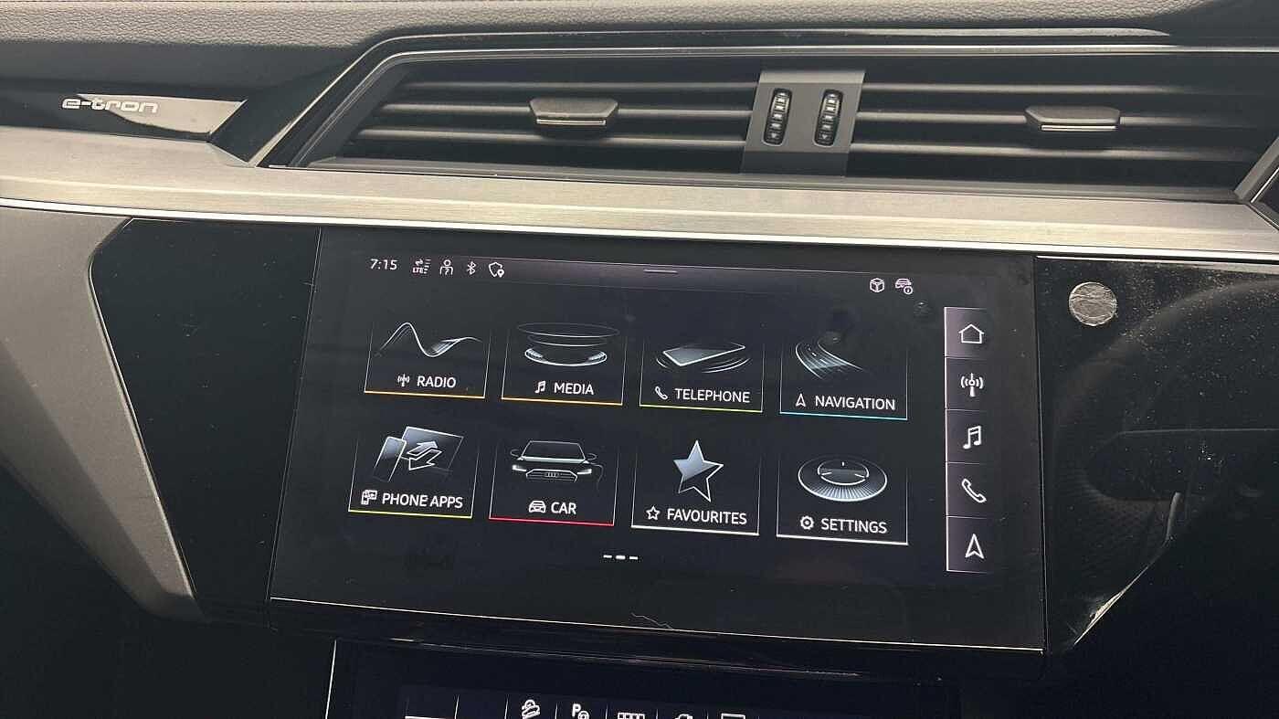 Used Audi Q8 2023 for sale - 77733603: Photo 8