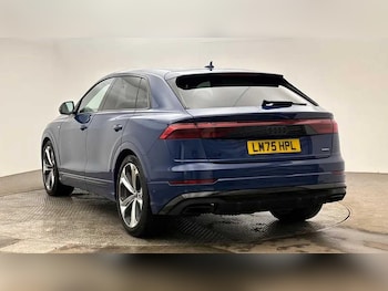 Used Audi Q8 2025 for sale - 79308605: Photo