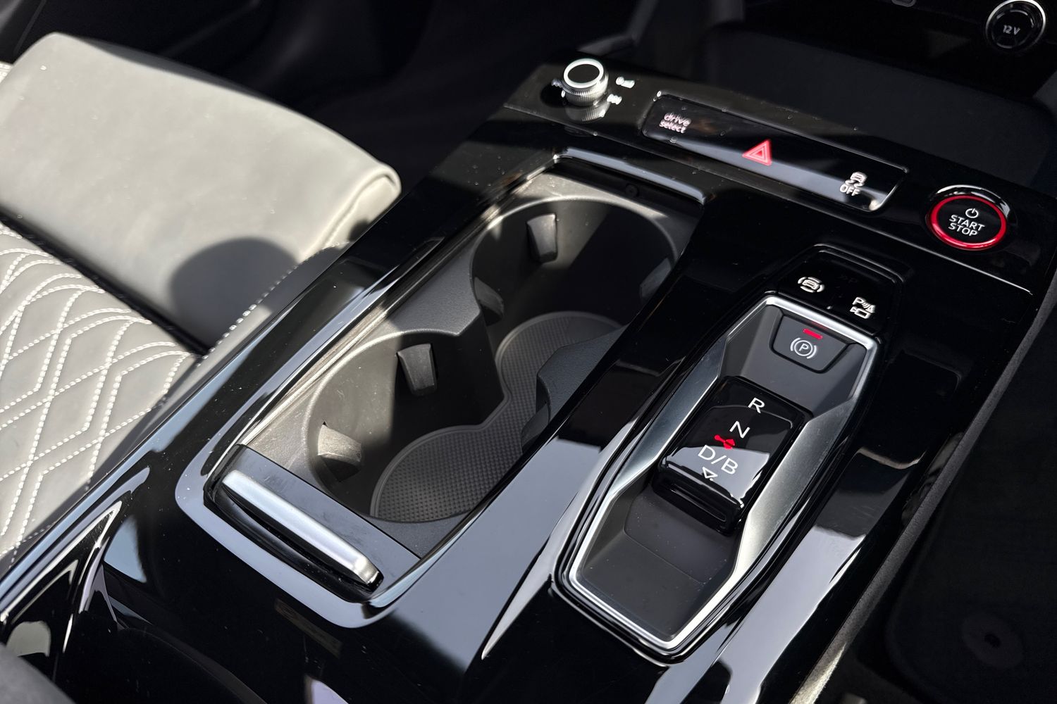 Used Audi Q6 e-tron 2025 for sale - 78209499: Photo 23