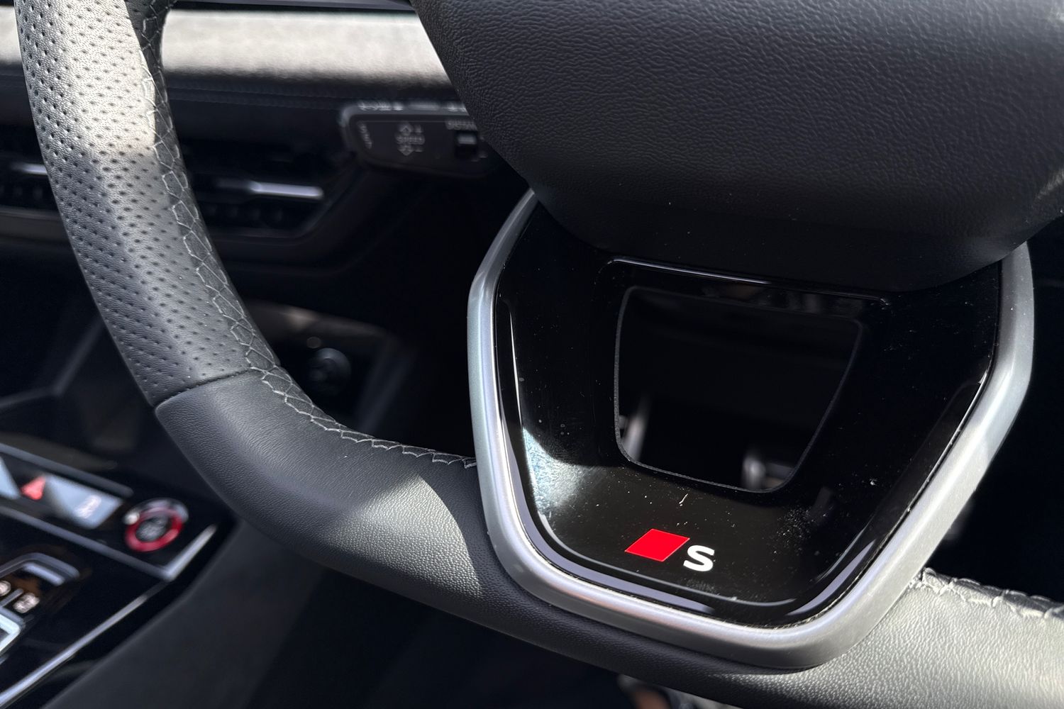 Used Audi Q6 e-tron 2025 for sale - 78209499: Photo 47