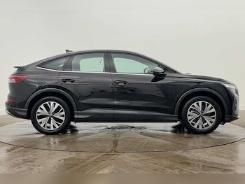 Used Audi Q4 e-tron 2025 for sale - 77546596: Photo