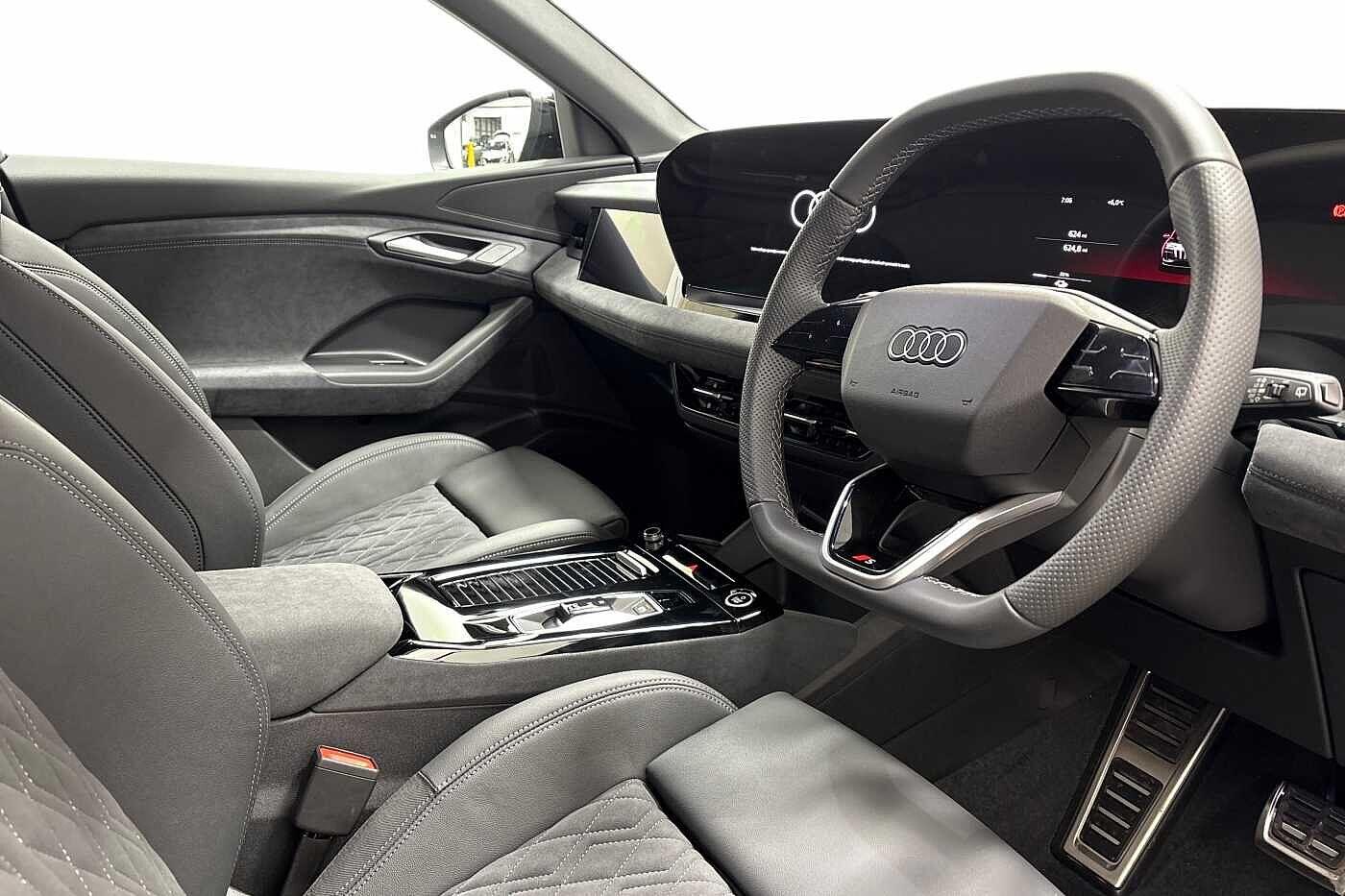 Used Audi Q6 e-tron 2025 for sale - 76836348: Photo 6