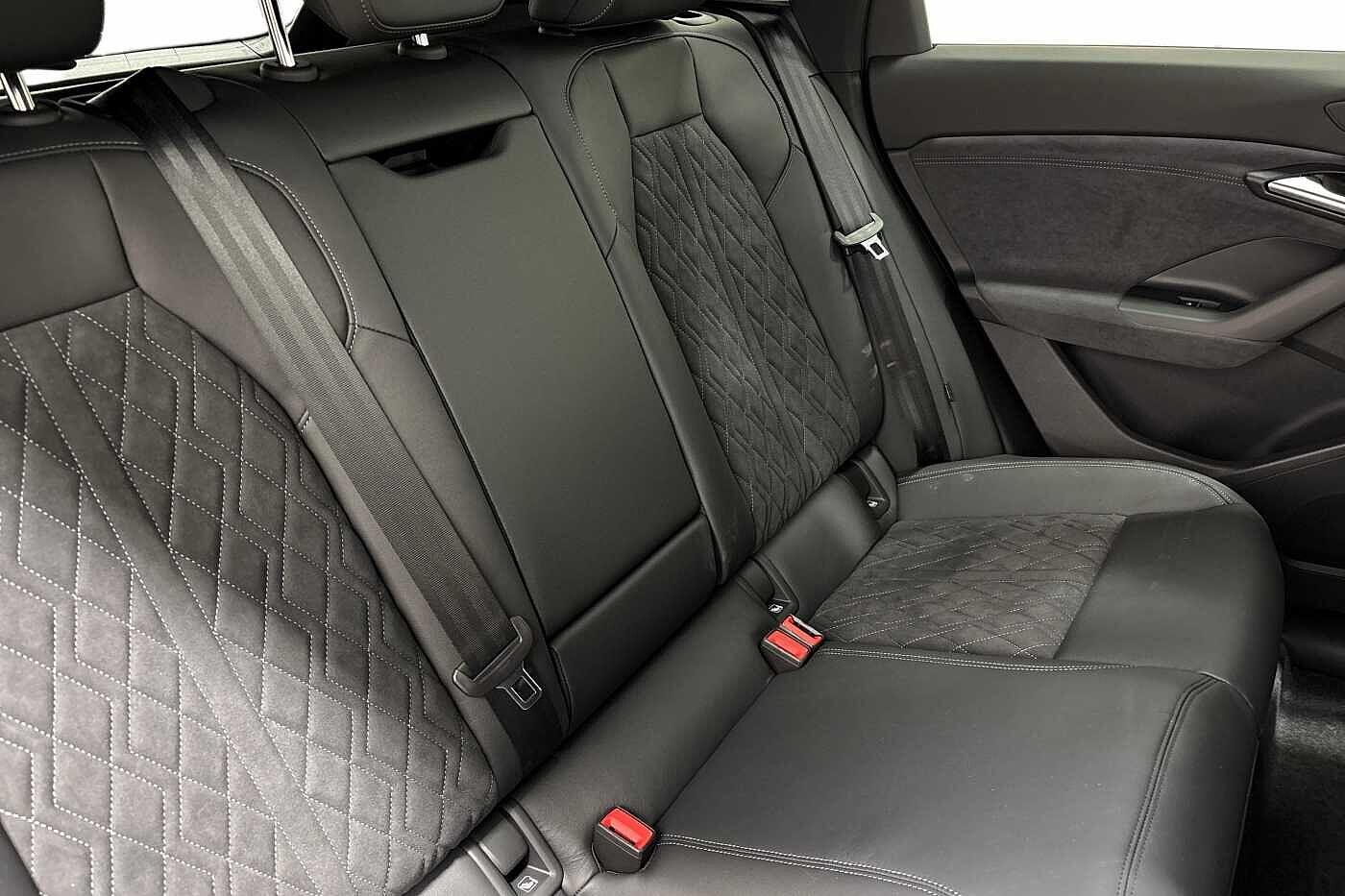 Used Audi Q6 e-tron 2025 for sale - 76836348: Photo 9