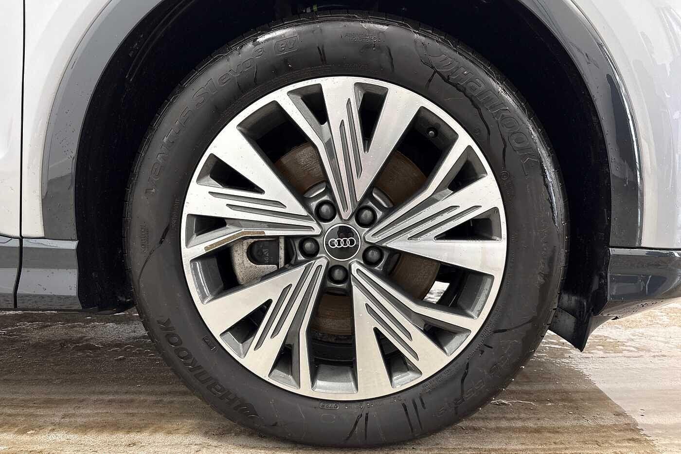 Used Audi Q4 e-tron 2025 for sale - 77820333: Photo 5